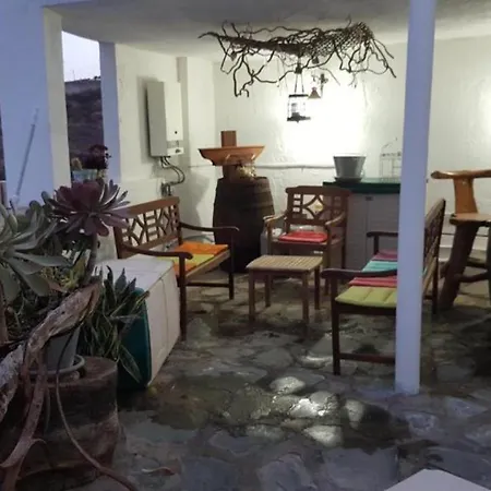 度假居 Casa Rural Con Terraza Compartida, Jacuzzi, Wifi, Piscina En Fasnia