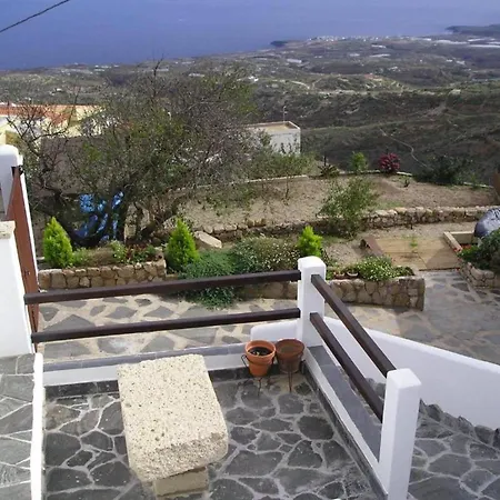 Prázdninový dům Casa Rural Con Terraza Compartida, Jacuzzi, Wifi, Piscina En Fasnia