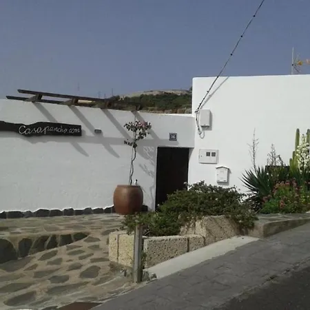 Casa Rural Con Terraza Compartida, Jacuzzi, Wifi, Piscina En 度假居 Fasnia