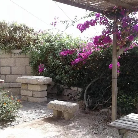 Casa Rural Con Terraza Compartida, Jacuzzi, Wifi, Piscina En Fasnia